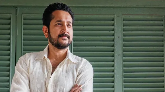 parambrata chatterjee, politics, loksabha 2024