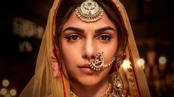 বনসালির 'হীরামন্ডি'তে আলমজেবের চরিত্রে অভিনয় করেছেন, কে এই শারমিন সেহগল?