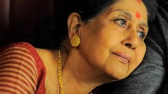 Sabitri Chatterjee shared she Slapped from father tollywood news