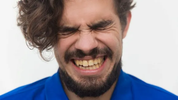 Easy Teeth Whitening at Home