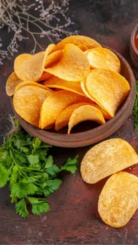 Peri Peri Aloo Chips-1