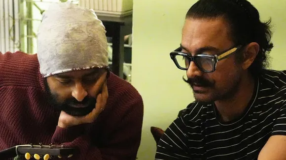 Aamir Khan thanks Arijit Singh for Ek Din