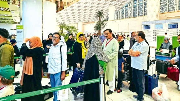 Indian Embassy Tehran Iran Travel Advisory | Indian Citizens Leave Iran Immediately Security Alert | ઈરાન ભારતીય દૂતાવાસ એડવાઈઝરી | ઈરાન યુદ્ધ તણાવ ભારતીય નાગરિકો સુરક્ષા