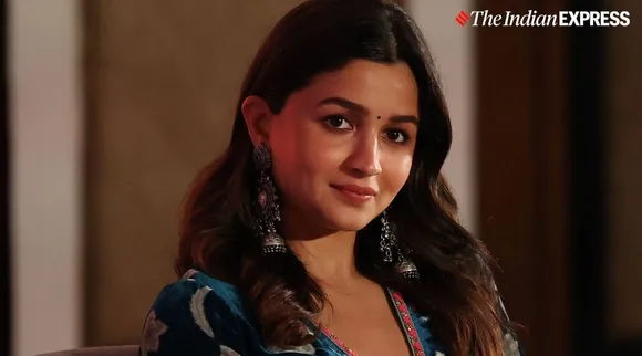 આલિયા ભટ્ટે પુત્રીને જન્મ આપતા કપૂર ફેમિલીમાં ખુશીનો માહોલ - ફ્રેન્સે કહ્યું ‘લક્ષ્મીજી અવતર્યા’