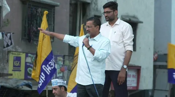 ગુજરાત વિધાનસભા ચૂંટણી: કેજરીવાલે લગાવ્યો રોડ શો માં પત્થરમારાનો આરોપ, પોલીસે કહ્યું- આવી કોઇ ઘટના બની નથી