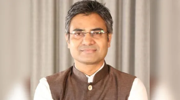 AAP Sandeep Pathak : ગુજરાતમાં મંચથી દૂર, ભીડમાં ઊભા રહેનાર સાંસદને મળ્યું આપમાં કદાવર સ્થાન, સંદીપ પાઠક કોણ છે?