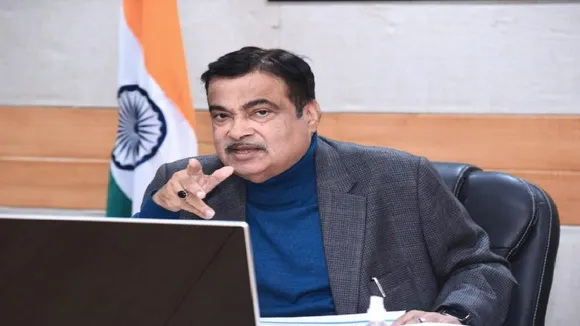 Nitin Gadkari YouTube Earning: નીતિન ગડકરીએ અમિતાભ બચ્ચનને આપ્યો ખાસ 'ગુરુમંત્ર', યુટ્યુબથી દર મહિને કેટલી કરે છે કમાણી