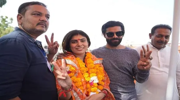 'તુમને પહેલે કભી ઐસી ફિલ્ડીંગ નહિ કી હોગી', જ્યારે PM મોદીએ રવીન્દ્ર જાડેજા સાથે કરી વાત, રીવાબાએ જણાવ્યો એ કિસ્સો - VIDEO