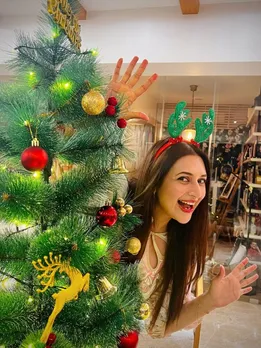 divyanka-tripathi-chritsmas-instagram