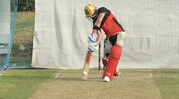 IPL 2023 : આઇપીઅલમાં સૌથી વધારે રન કરનાર ટોપ 10 બેટ્સમેન, વિરાટ કોહલી છે નંબર વન