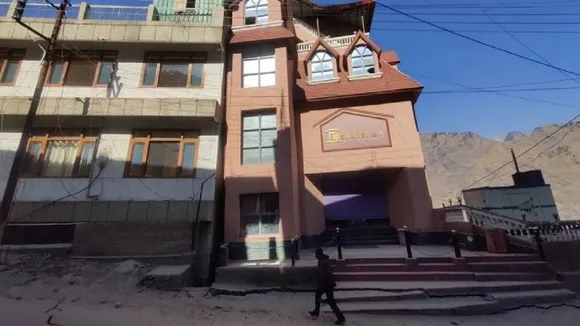 Joshimath Cracks: જોશીમઠ તિરાડને લઇને શું કરી રહી છે સરકાર? CM ધામીએ આપી જાણકારી, ચારધામ યાત્રા ઉપર પણ કરી અપીલ