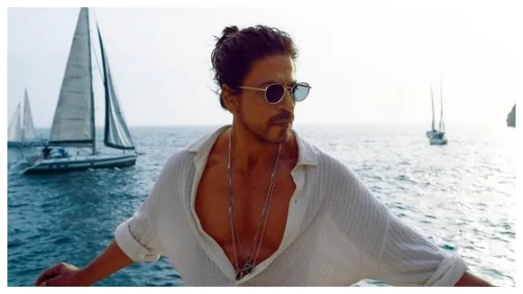 'પઠાણ' ફિલ્મનો અમદાવાદમાં વિરોધ, આલ્ફા વન મોલમાં તોડફોડ કરવામાં આવી