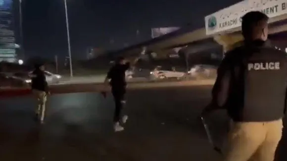 પાકિસ્તાન: કરાચી પોલીસ હેડક્વાર્ટરમાં આતંકી હુમલો, ચાર કલાક ચાલ્યું ઓપરેશન, 3 આતંકવાદી ઠાર