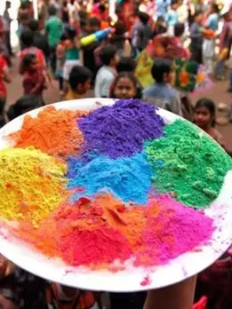 Holi 2023