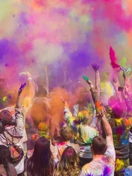 Holi 2023