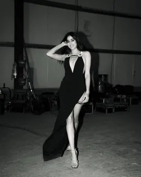Janhvi Kapoor braless look
