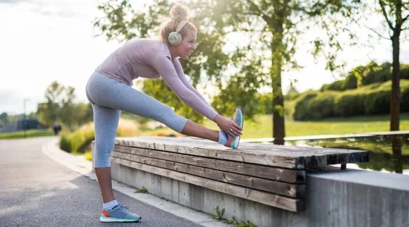 Here's how stretching helps you