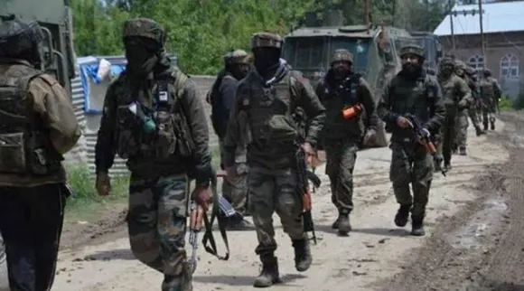 Jammu Kashmir-Rajouri - Clash between security forces and terrorists