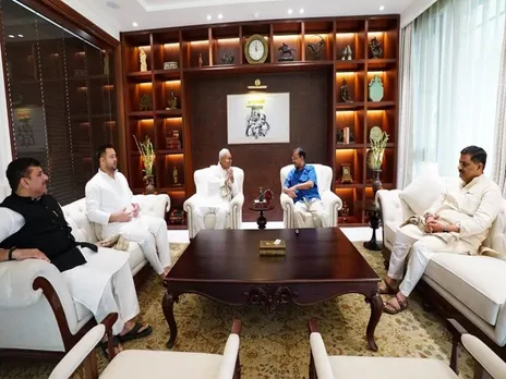 Nitish Kumar, Arvind Kejriwal