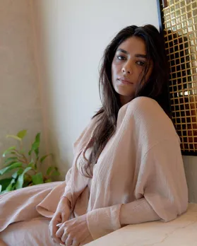 Mrunal Thakur | Mrunal Thakur Latest Photos | Mrunal Thakur Bold Look | Mrunal Thakur News in Gujarati