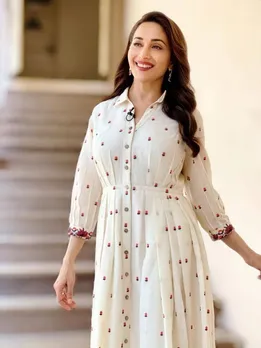 madhuri dixit smile | madhuri dixit | madhuri dixit kissing scene vinod khanna | madhuri dixit photos