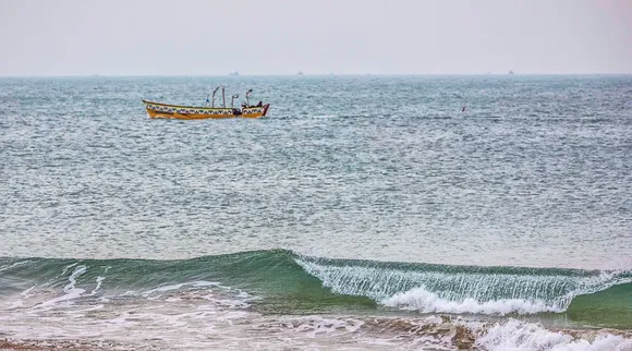 madhav pur beach (credits : Gujarat Tourism)