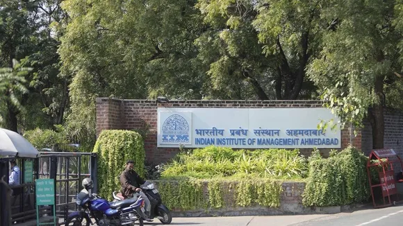 iim ahmedabad, iim ahmedabad scholarship, iim ahmedabad new pgp batch