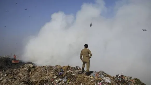 Smoke billows from a fire at the Ghazipur garbage dump in New Delhi. Express photo by Abhinav Saha