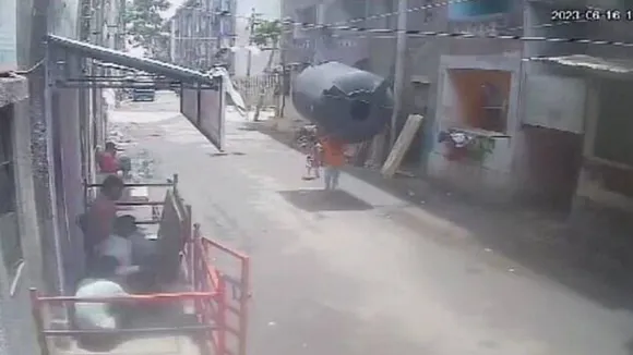 Impact of Cyclone Biparjoy in Surat