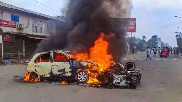 Manipur Violence : મણિપુર હિંસામાં લૂંટાયેલા સરકારી હથિયારો અને દારૂગોળામાંથી માત્ર 25 ટકા જ જપ્ત થયા