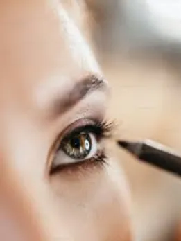 Monsoon Eye Health (unsplash)