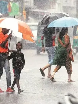 Monsoon Eye Health (unsplash)