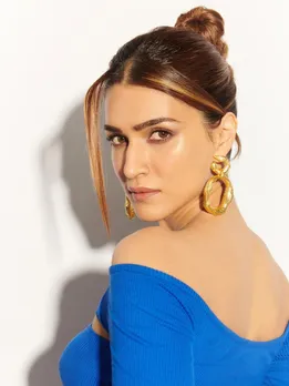 Kriti Sanon | Kriti Sanon birthday | Kriti Sanon photo | Kriti Sanon New Movie | Kriti Sanon Instagram