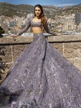 Kriti Sanon | Kriti Sanon birthday | Kriti Sanon photo | Kriti Sanon New Movie | Kriti Sanon Instagram