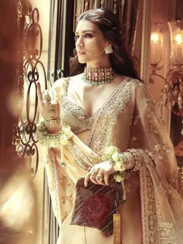 Kriti Sanon | Kriti Sanon birthday | Kriti Sanon photo | Kriti Sanon New Movie | Kriti Sanon Instagram