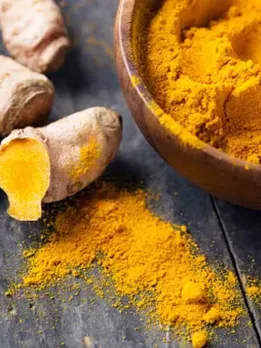 turmeric powder (unsplash)