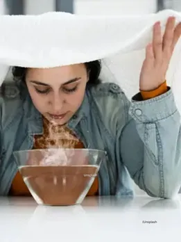 Steam Inhalation : (Unsplash)