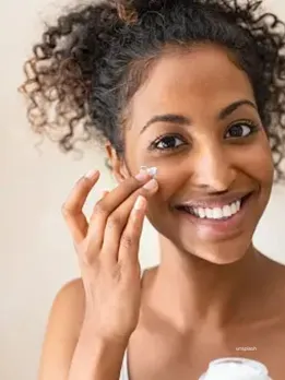 Monsoon Skincare Tips : (unsplash)