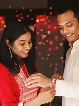 Raksha Bandhan 2023 | Lucky Zodiac Signs | Raksha Bandhan Photos | Raksha Bandhan News in Gujarati