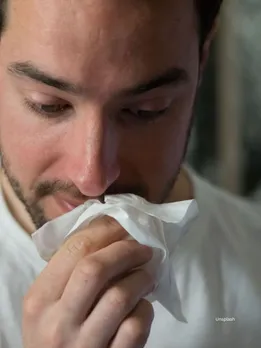 Steam Inhalation : (Unsplash)