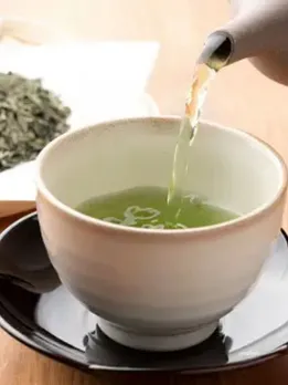 Post raksha bandhan : green tea (unsplash)