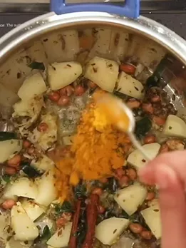 Monsoon Recipe: healthy khichadi recipe(Unsplash)