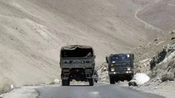 Ladakh army Vehicle Accident | Death | Army Man