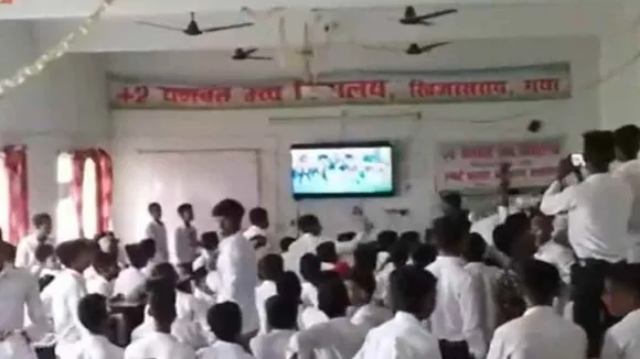 bihar school dance video viral