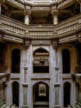 sonika-agarwal-F0-fQMwh9TA-unsplash