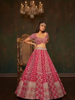 Mrunal Thakur | Mrunal Thakur Birthday | Mrunal Thakur Clothes | Mrunal Thkaur Movies