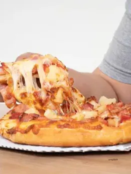 Follow these simple tips to avoid overeating (unsplash)