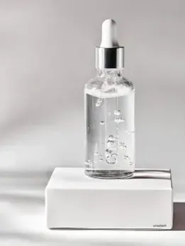 Skincare Tips : (unsplash)