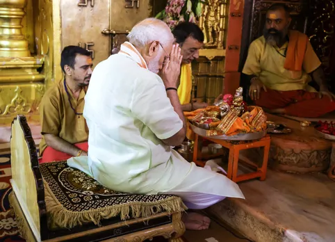PM Narendra Modi Gujarat Visit | PM Narendra Modi Ambaji Temple Visit | PM Narendra Modi Ambaji Temple puja | Ambaji Temple Timing | PM Modi Gujarat Visit