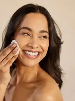 skin care tips winter applying ice on your face help to reduce acne beauty tips gujarati news